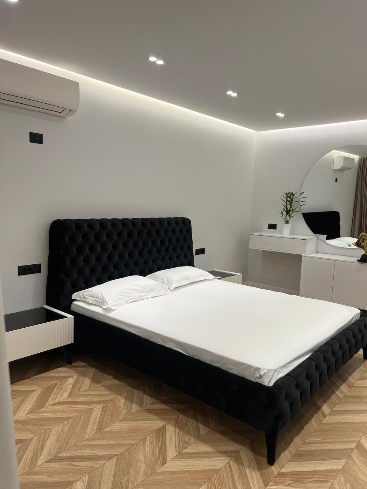 Apartment 7 Floor Luxury